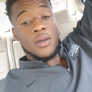 Meet your Posher, Isadore